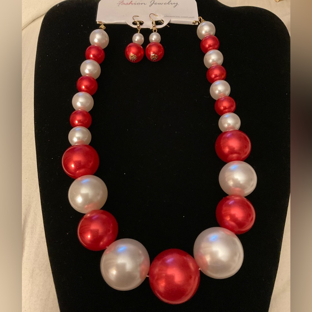 Necklace set